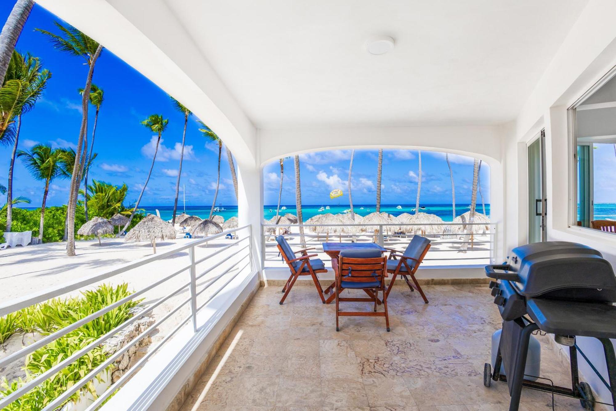 Prime Ocean View Punta Cana Apartments - 3-Bedroom Getaway With Private Terrace On Bavaro Beach المظهر الخارجي الصورة