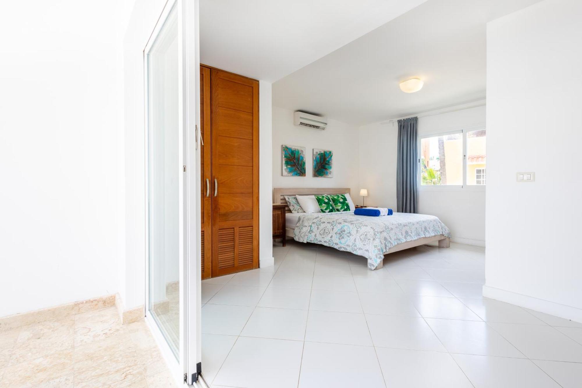 Prime Ocean View Punta Cana Apartments - 3-Bedroom Getaway With Private Terrace On Bavaro Beach المظهر الخارجي الصورة
